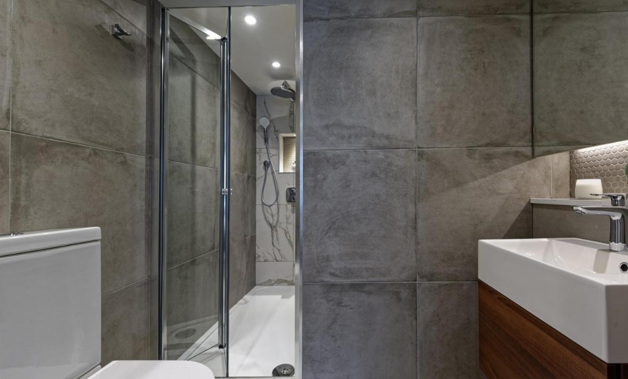 The Residen Kensington Aparthotel London Exterior photo