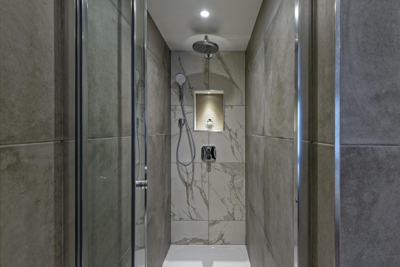 The Residen Kensington Aparthotel London Exterior photo