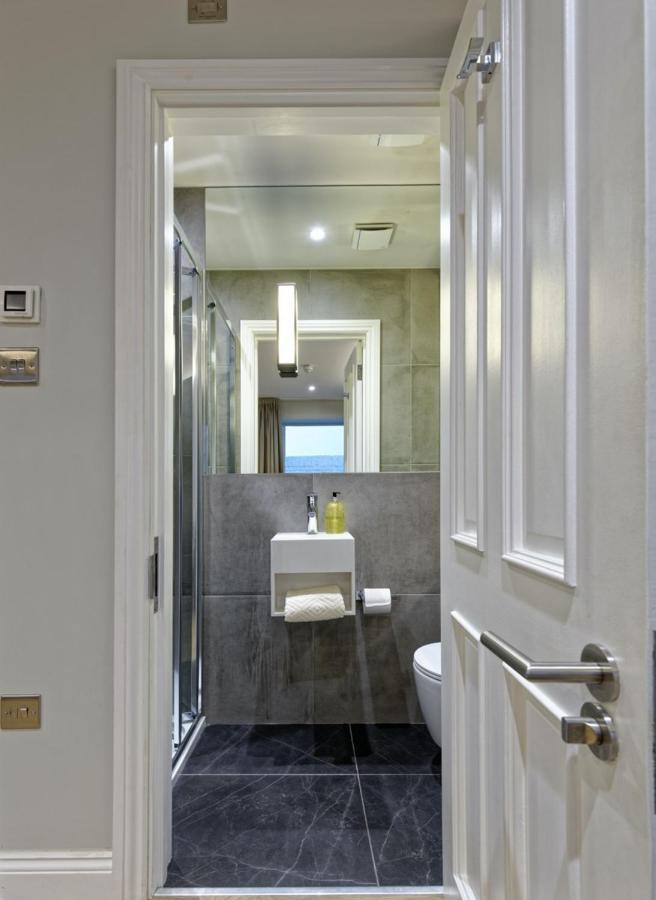 The Residen Kensington Aparthotel London Exterior photo