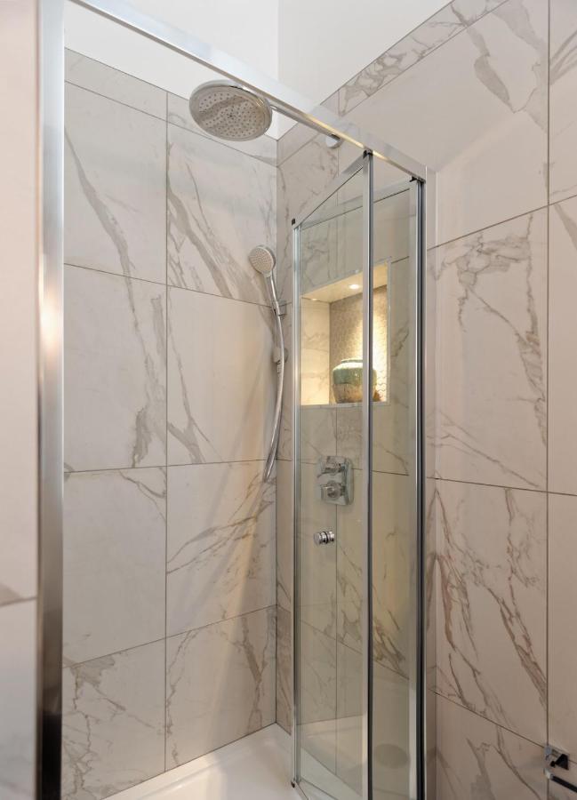 The Residen Kensington Aparthotel London Exterior photo